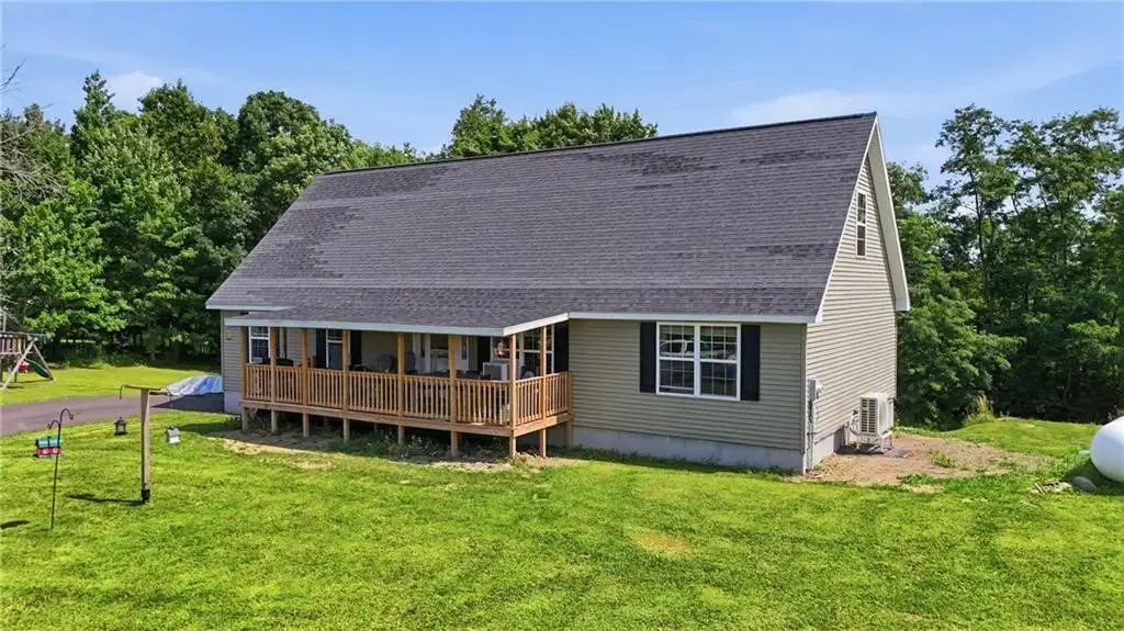 177 Durfee Hill Road, Danby