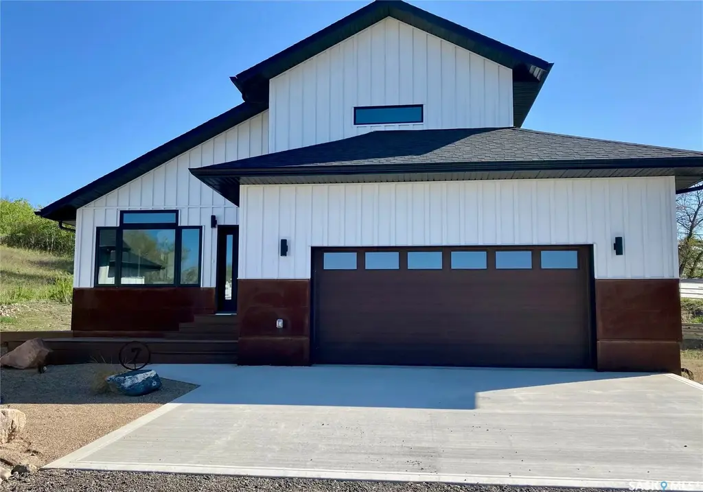 70 8th Avenue 7, Lumsden