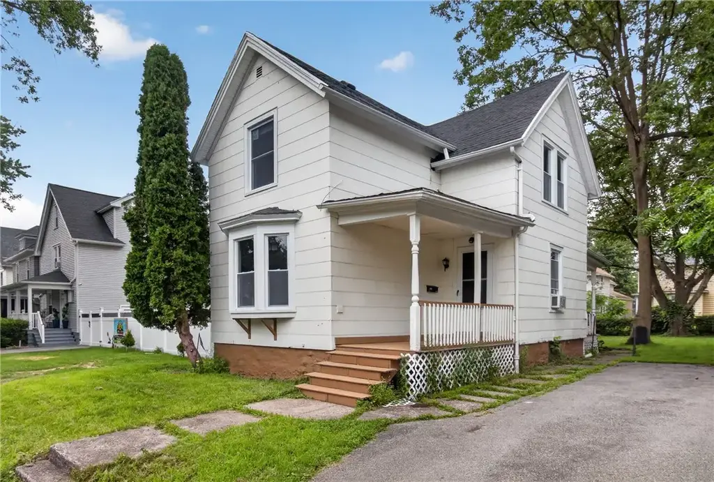 102 Post Avenue, Rochester