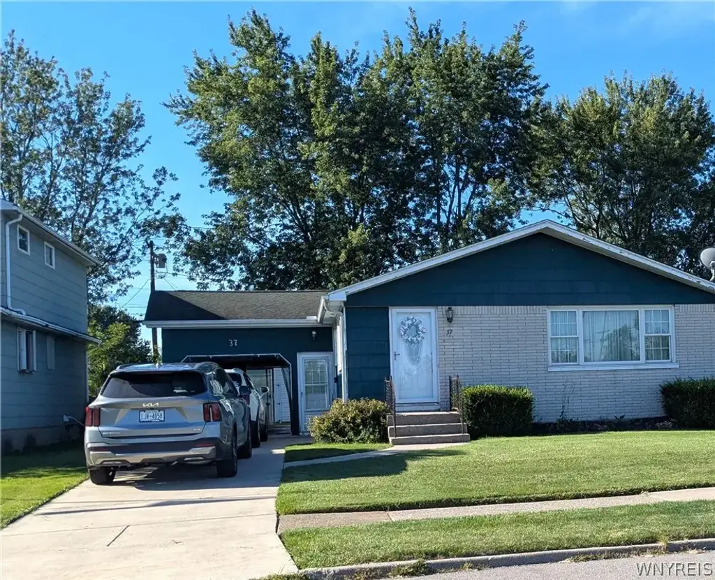 37 Moorman Drive, Cheektowaga