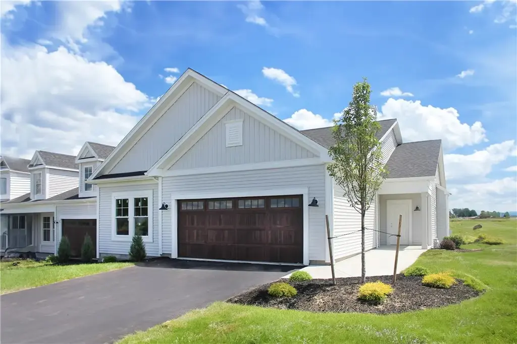3089 Pierce Brook Trail Lot 17, Canandaigua Town