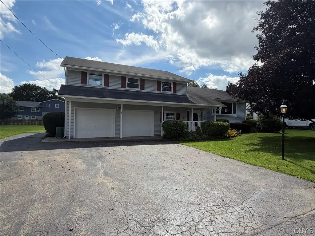 1262 Isabel Drive, Cortlandville
