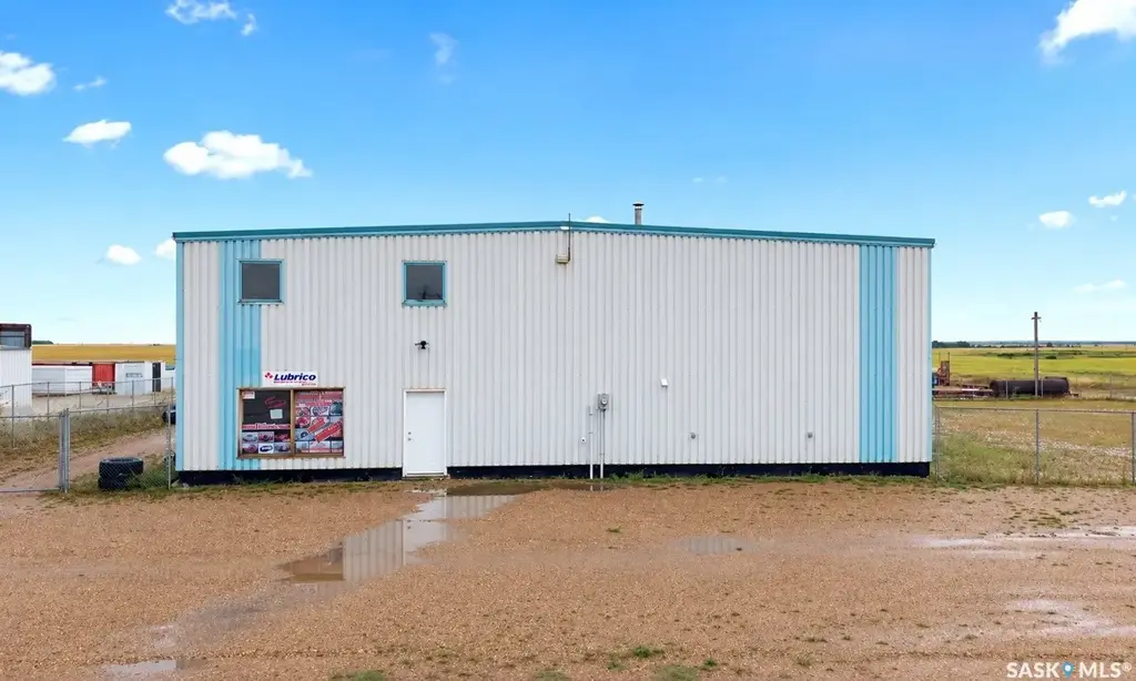 130 South Service Road, Balcarres