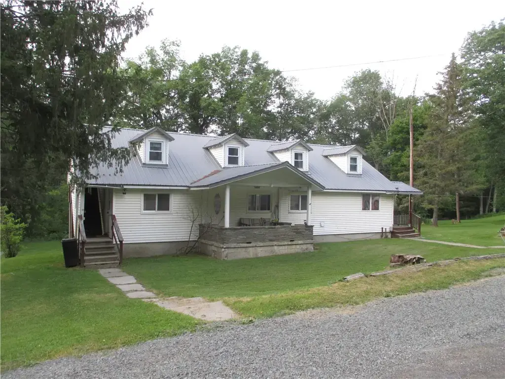 2975 State Highway 23, Laurens