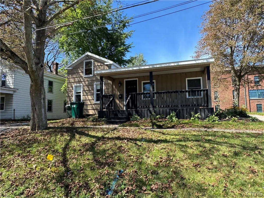 Photo of Listing #S1712459