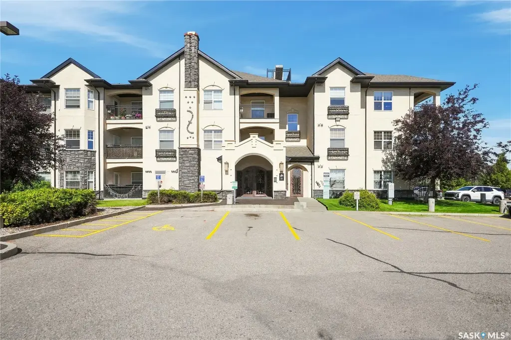 415 Hunter Road 104b, Saskatoon
