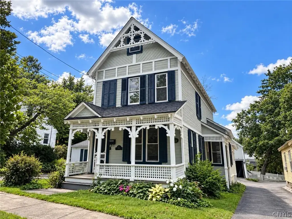8 Fountain Street, Kirkland