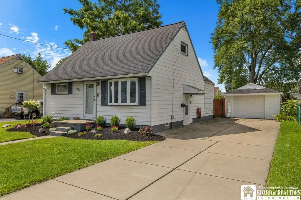 1532 98th Street, Niagara Falls
