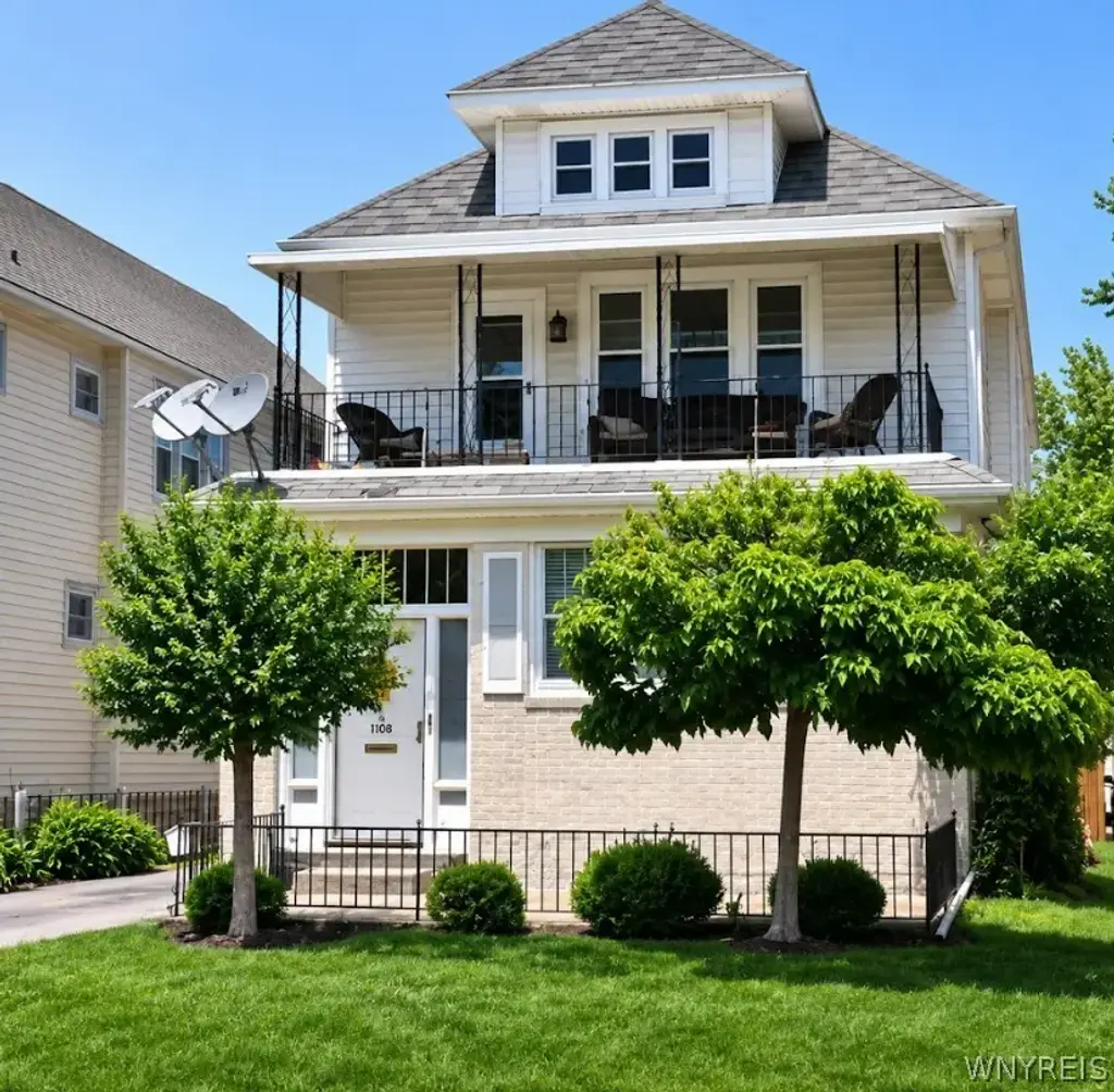 1108 Parkside Avenue, Buffalo