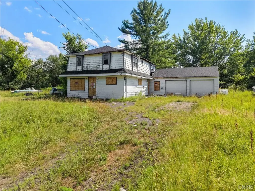 9567 Black Creek Road, Clay