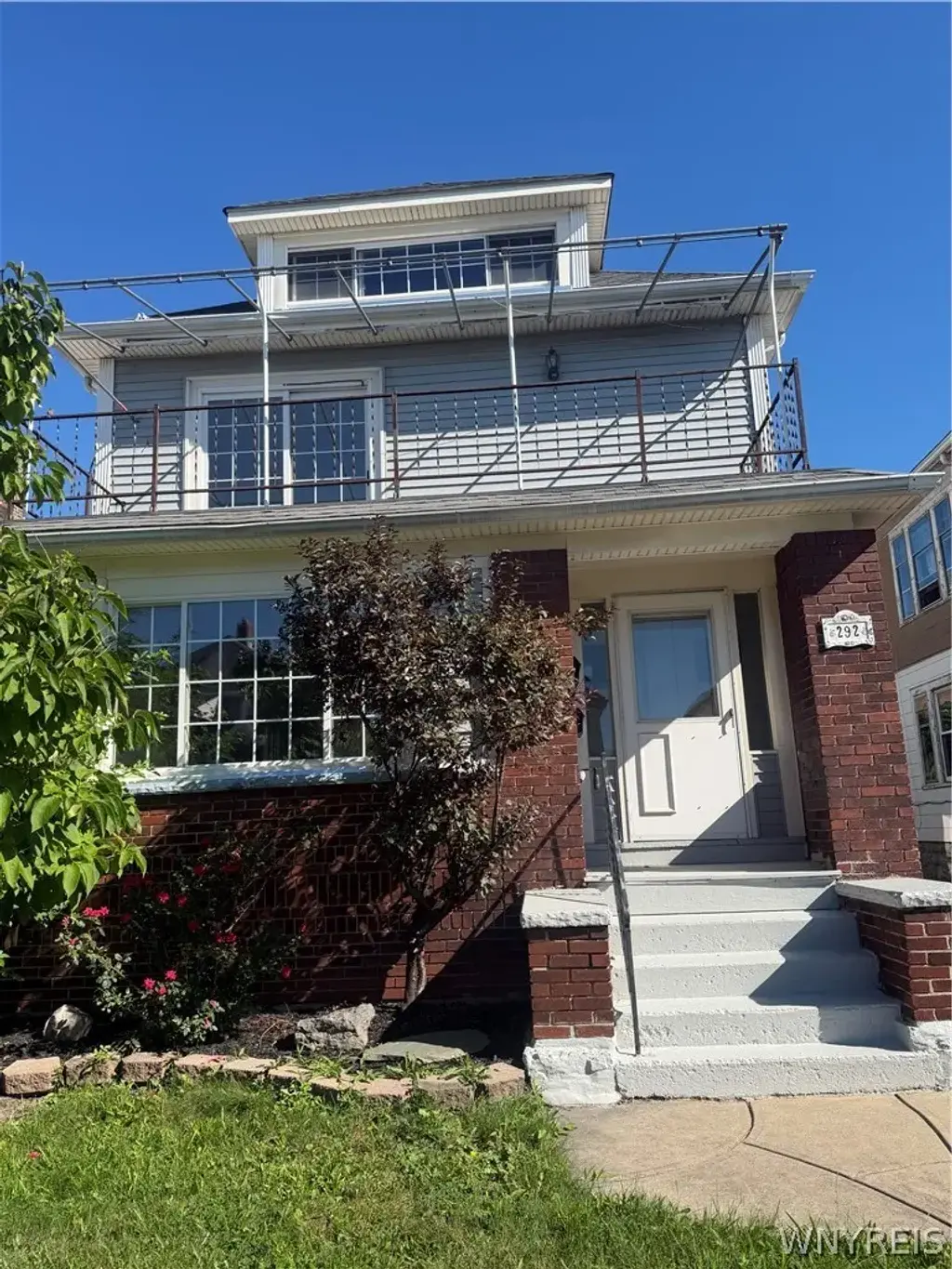 292 Hartwell, Buffalo