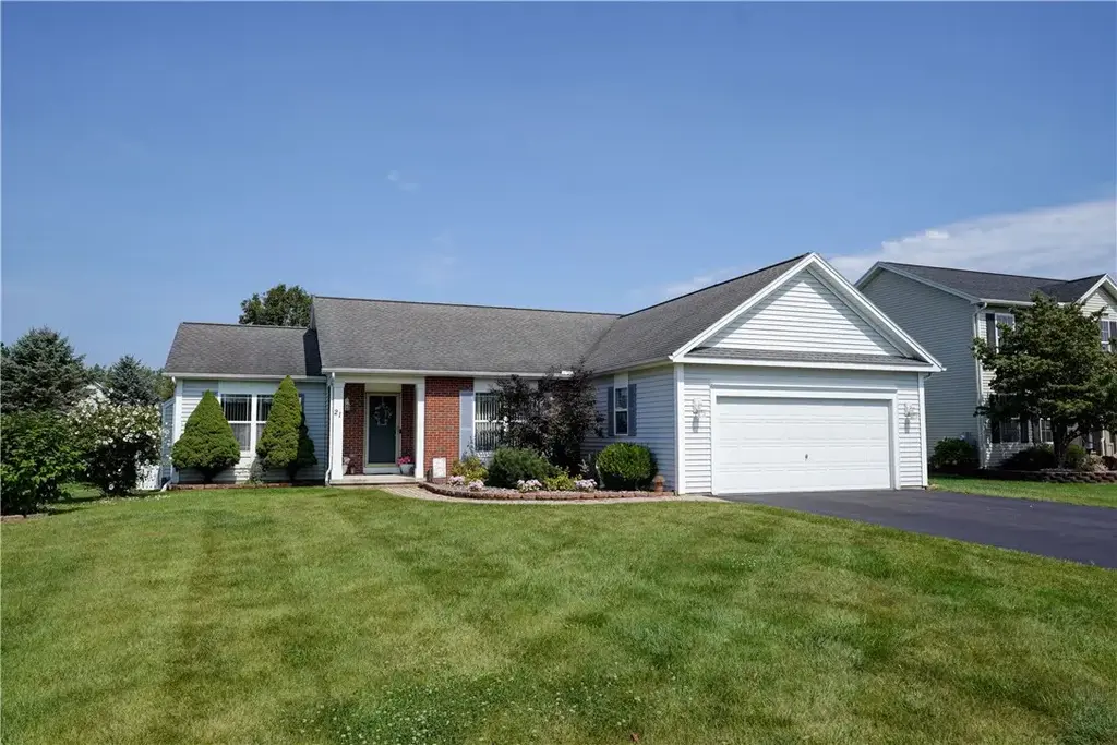 21 Marjorie Lane, Parma