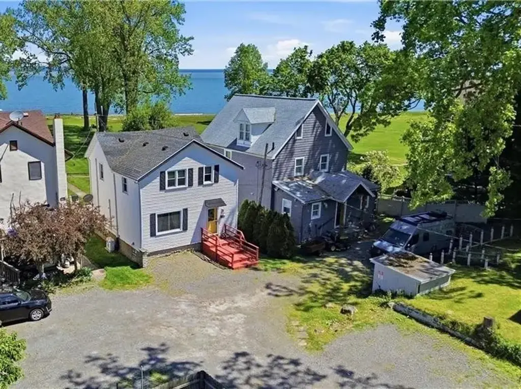 187 Lake Front, Irondequoit