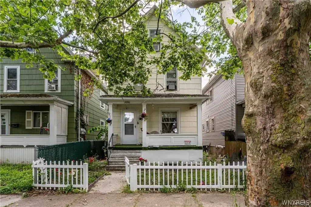 2523 Falls Street, Niagara Falls