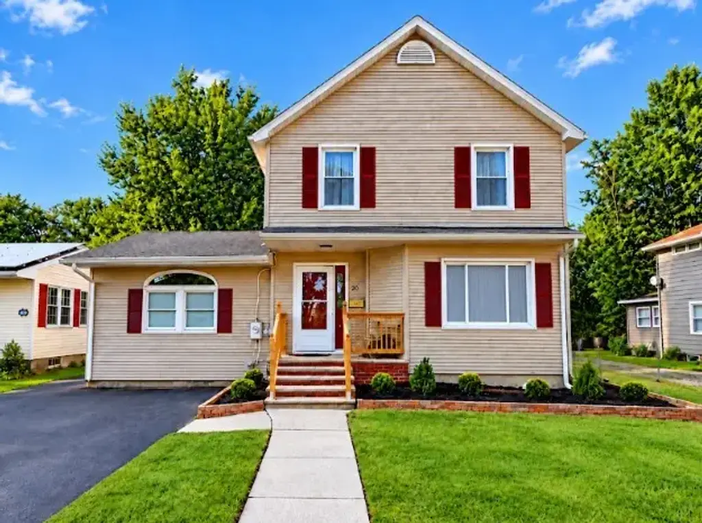 20 Ridge Street, Seneca Falls