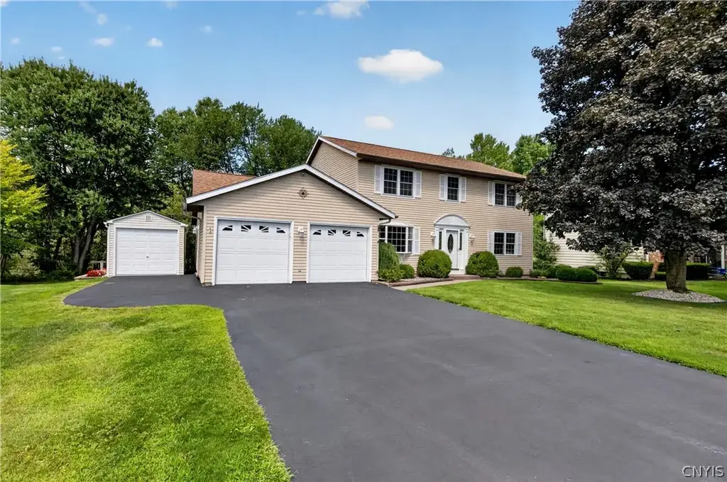 8001 Brookside Drive Drive, Rome