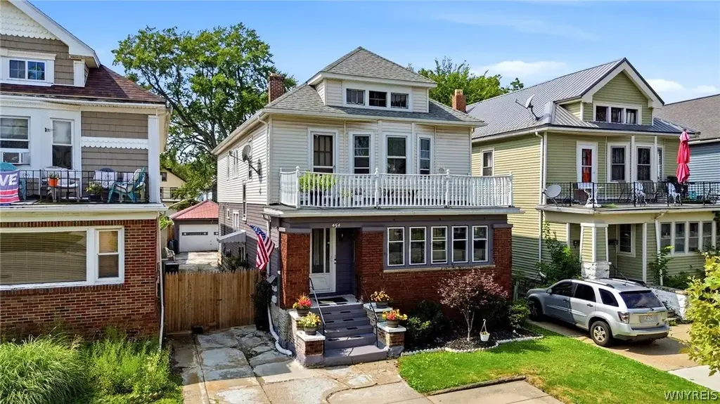 454 Colvin Avenue, Buffalo