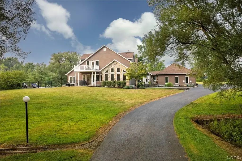 64 Ostrander Drive, Granby