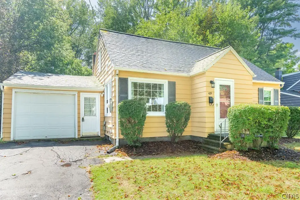 419 Fergerson Avenue, Clay