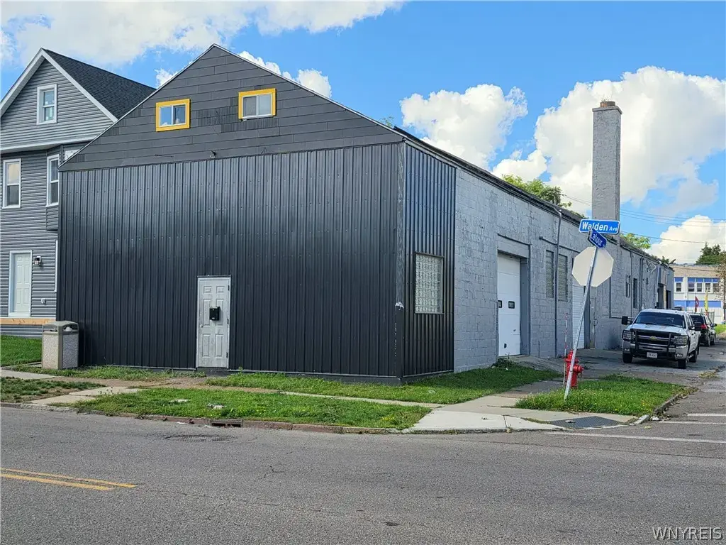 72 Walden Avenue, Buffalo