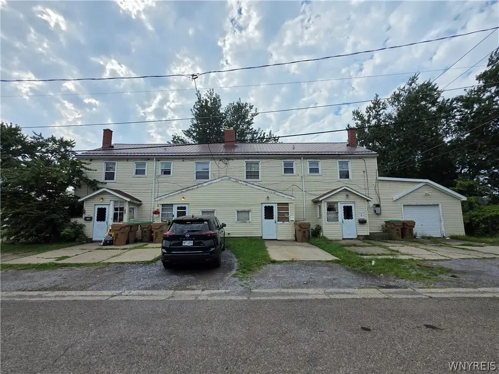 24 Windwood Court, Cheektowaga