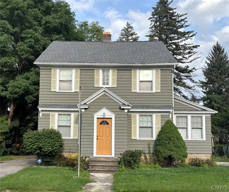 Photo of Listing #S1711957