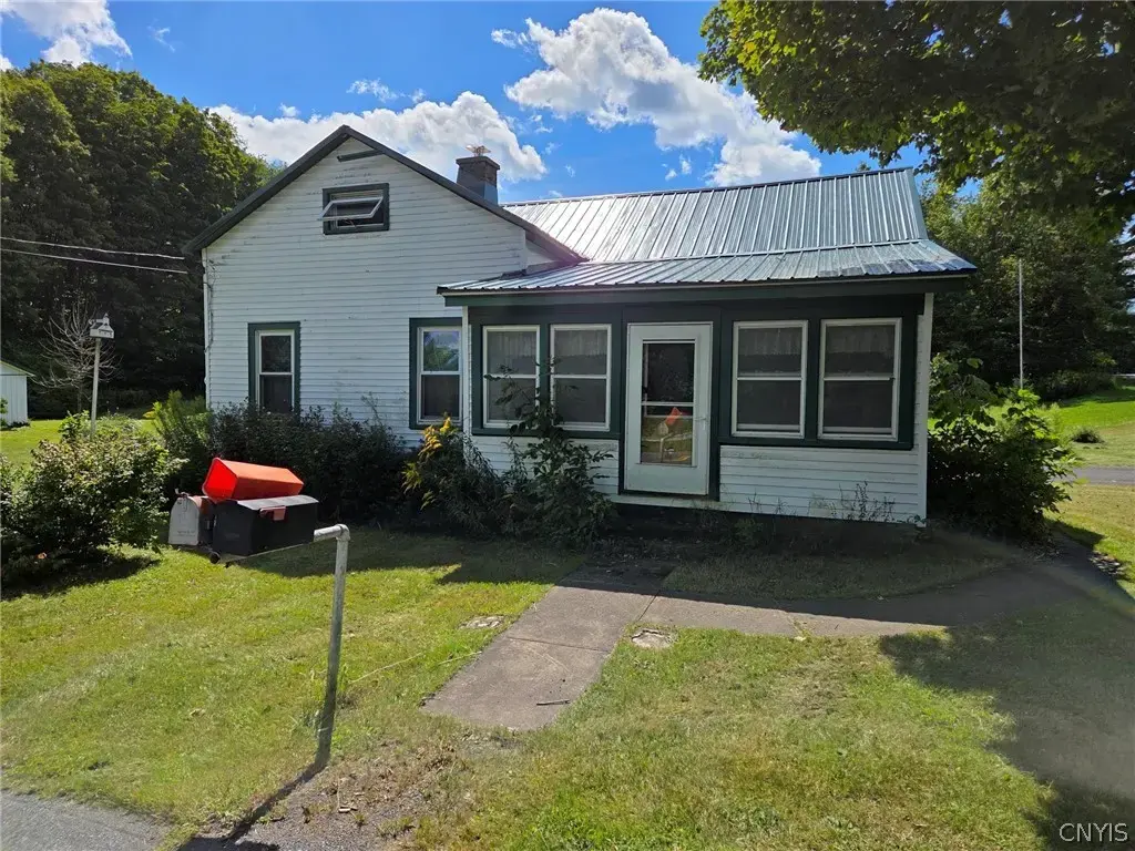 11050 Empeyville Road, Florence