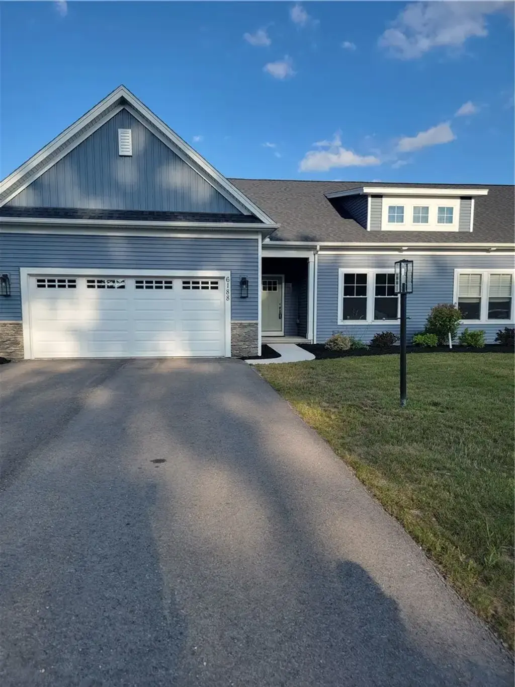 6188 Fourmile Creek Circle, Ontario