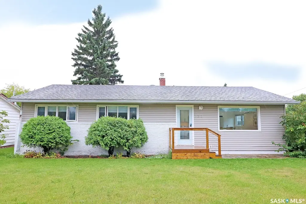 132 King Street W, Yorkton
