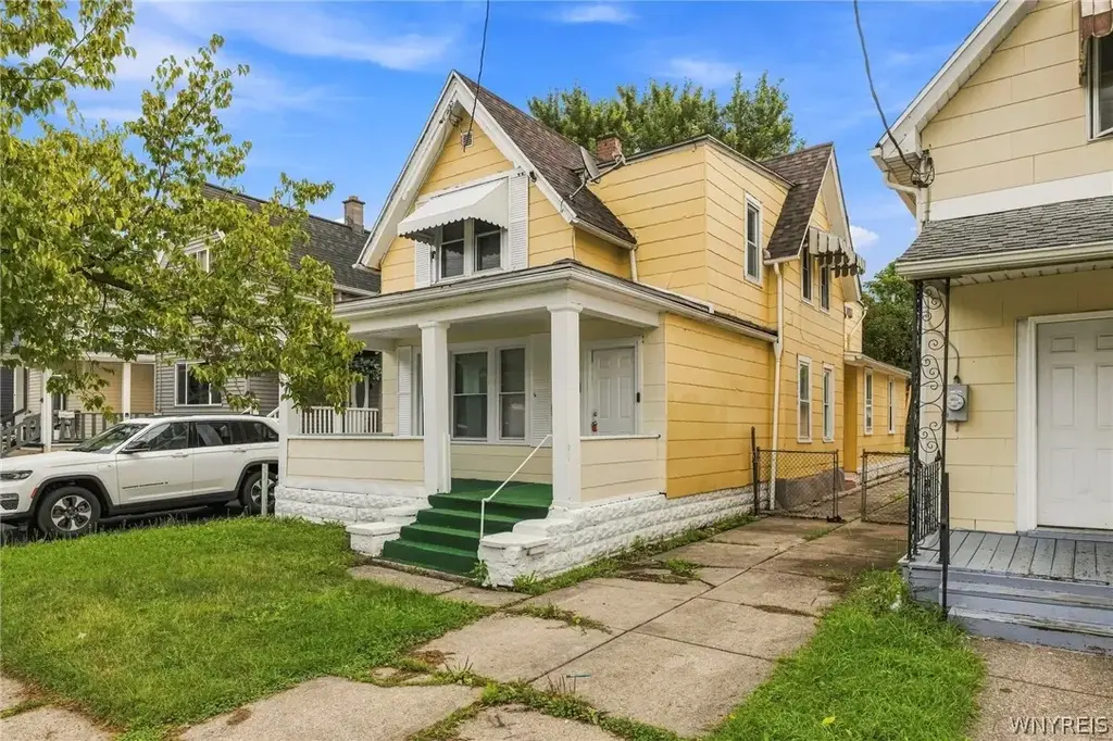 77 Poplar Avenue, Buffalo