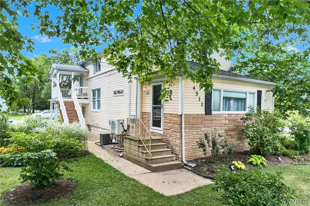 4511 Abbott Road, Orchard Park