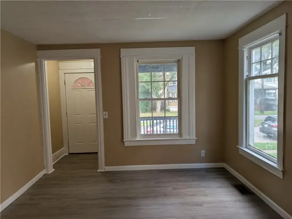 145 Glendale Park # 147, Rochester
