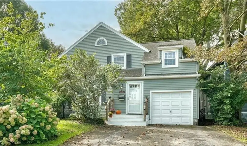 989 Atlantic Avenue, Rochester