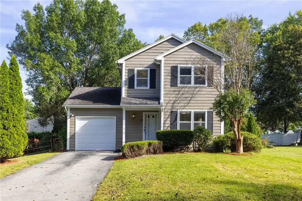 10 Trillium Lane, Henrietta
