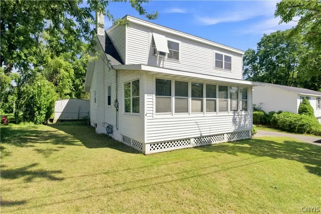313 Chestnut Street, Oswego