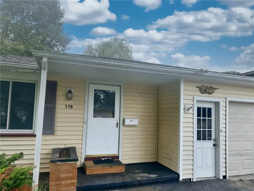 115 Burben, Gates