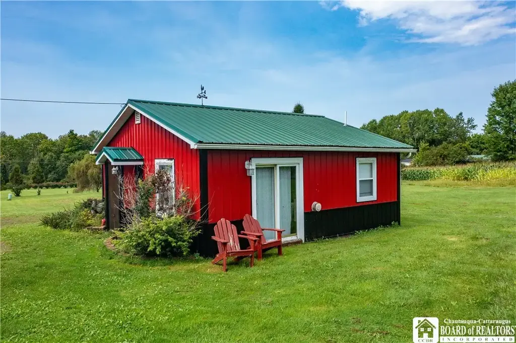 628 Warren Road, Carroll