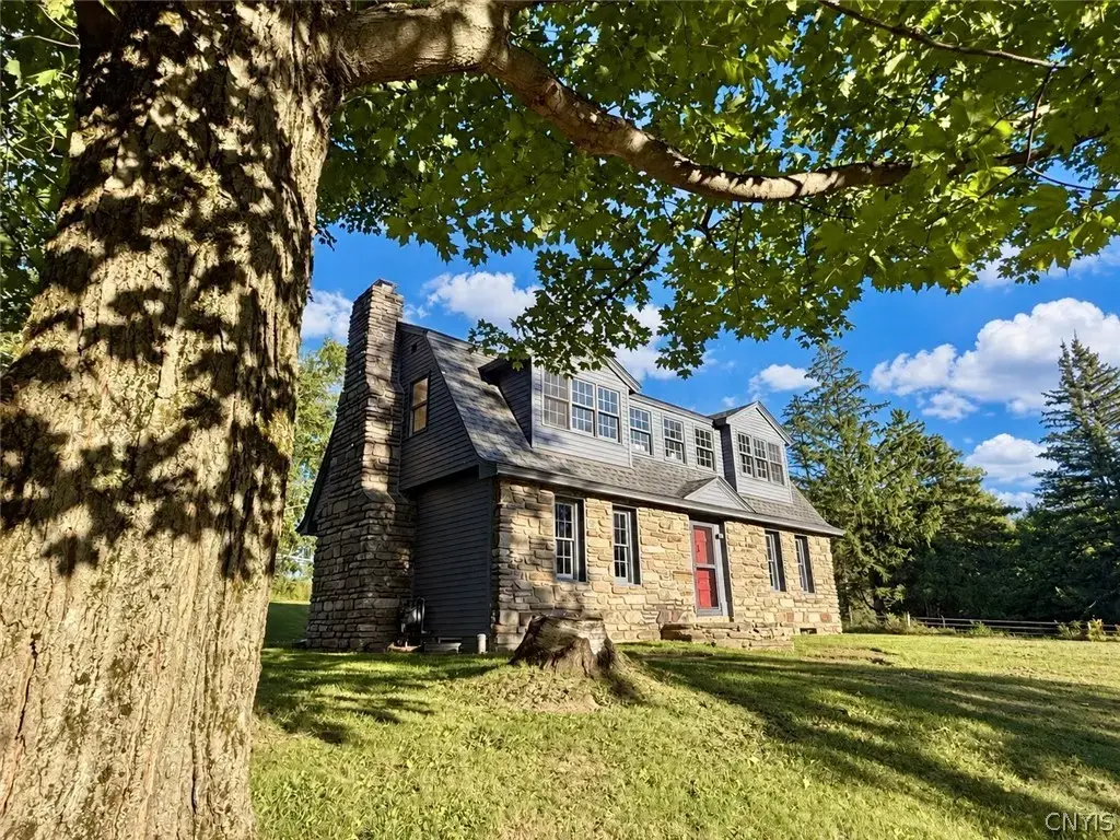 3956 Nelson Heights Road, Nelson