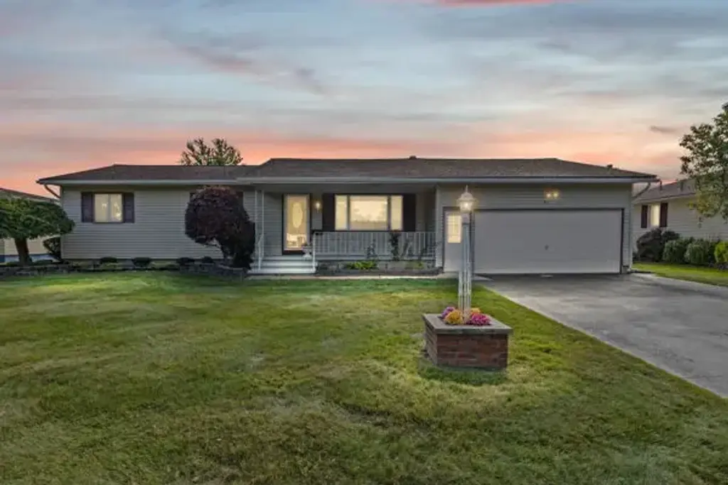 49 Shadywood Drive, Gates