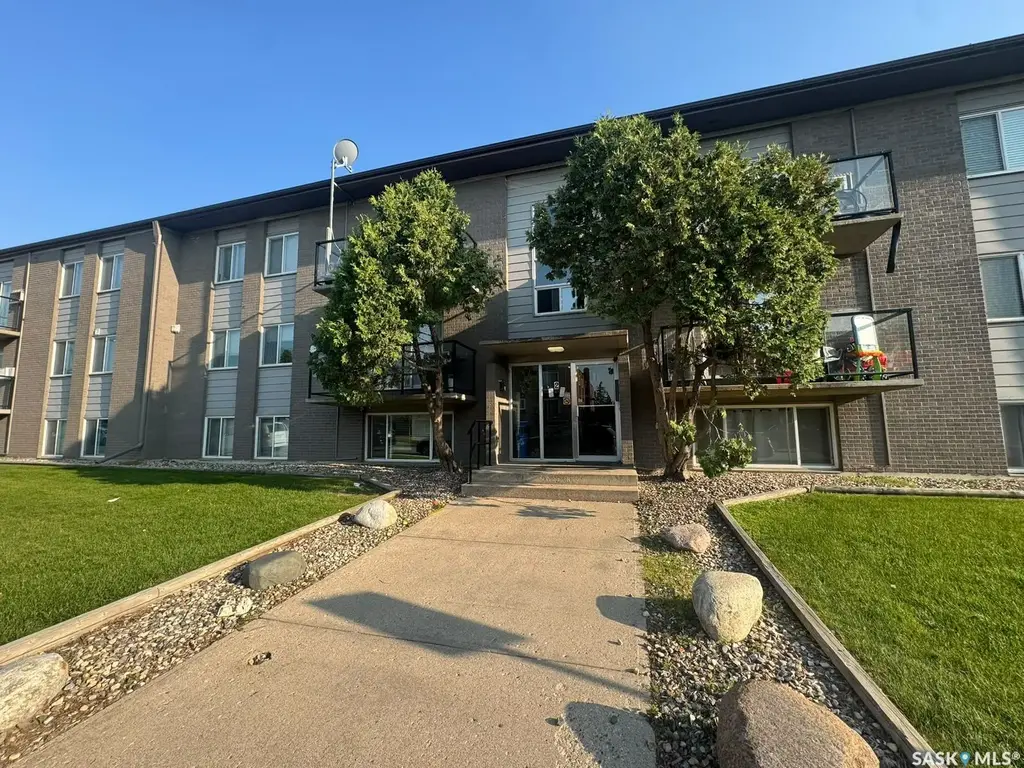 2 Summers Place 5, Saskatoon