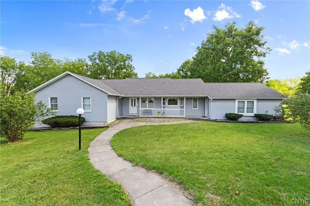 7014 Bolivar Road, Sullivan