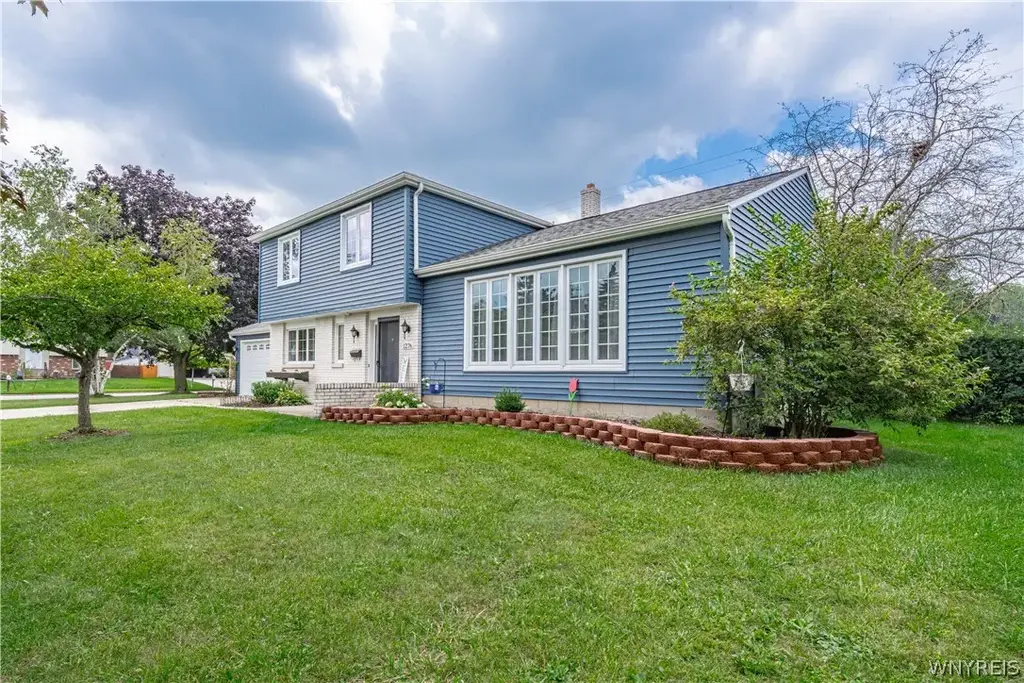 1276 Cambridge Avenue, North Tonawanda