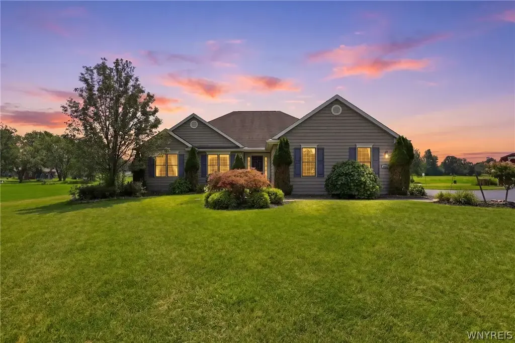 4922 Beach Ridge Road, Pendleton
