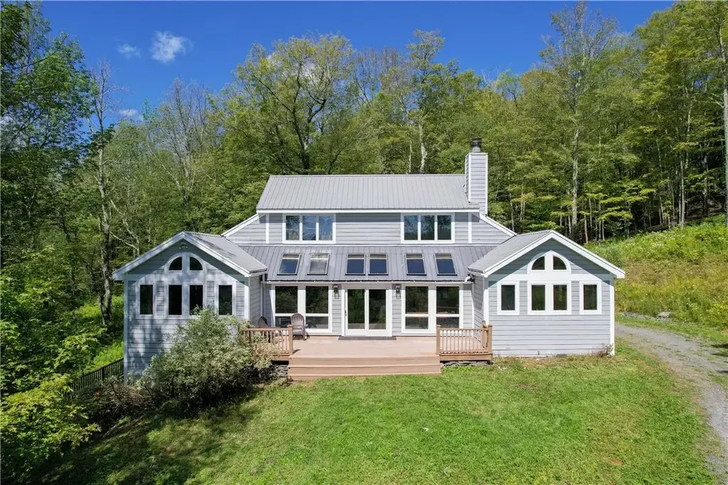 1136 Fidders Elbow Road, Middletown