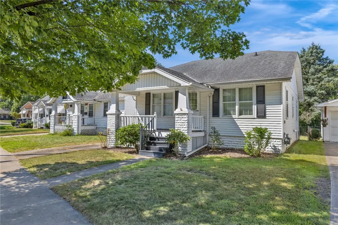 9 Central Drive, Decatur