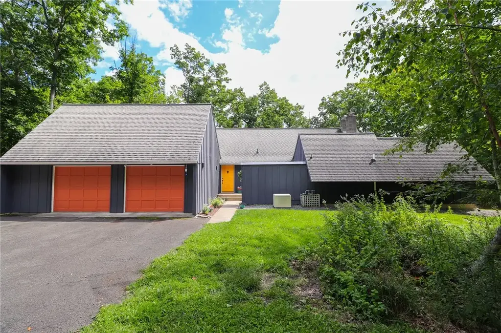 10792 Skyline Drive, Corning
