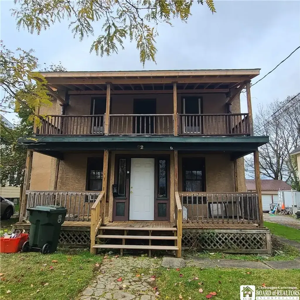 82 Colfax Street, Jamestown