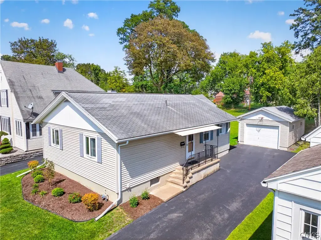 175 Proctor Boulevard, Utica
