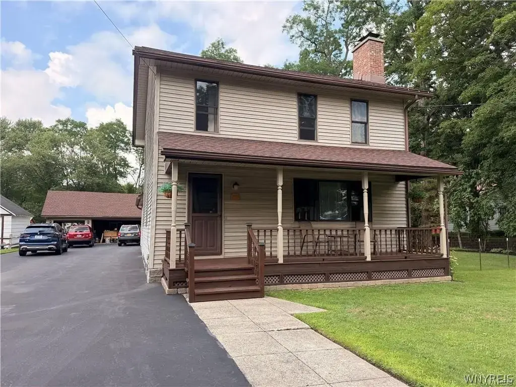 2522 Emery Road, Aurora