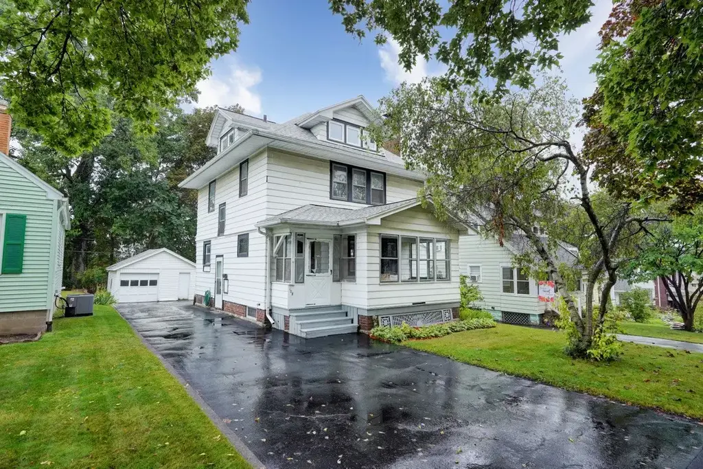 108 Wyndham Road, Rochester
